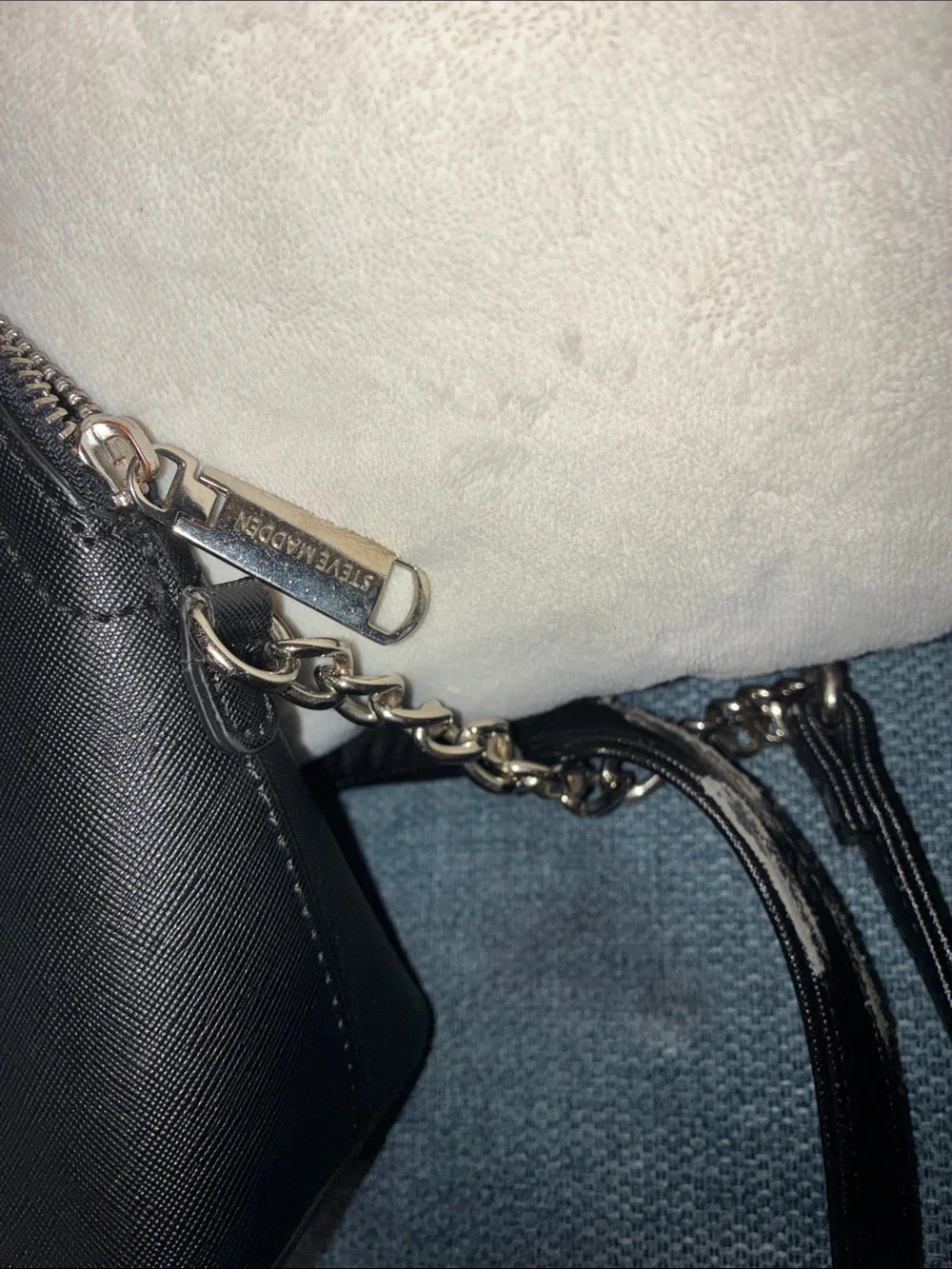 Black Crossbody Dome Bag - STEVE MADDEN
